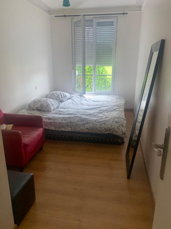 One Bedroom Appartement - ปารีส ภายนอก รูปภาพ