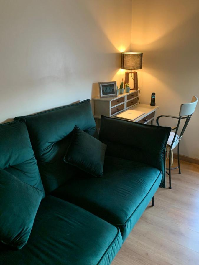 One Bedroom Appartement - ปารีส ภายนอก รูปภาพ