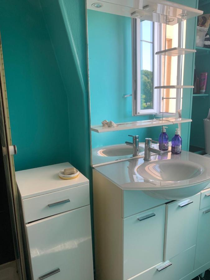 One Bedroom Appartement - ปารีส ภายนอก รูปภาพ
